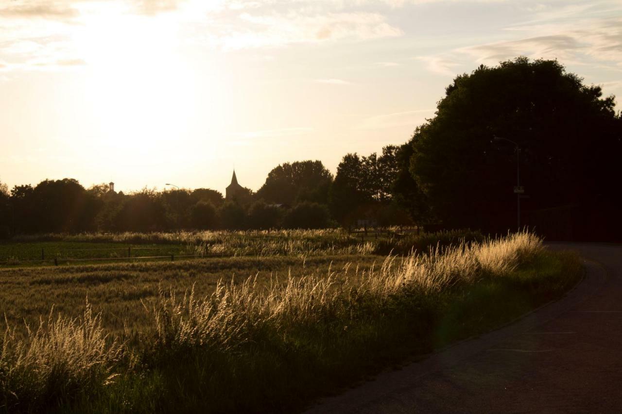 Bed And Breakfast Maas En Waal Beuningen  Exterior foto